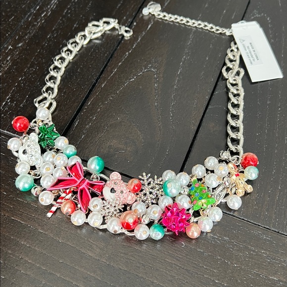 Betsey Johnson Jewelry - Betsey Johnson Festive Holiday Necklace